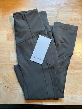 NWT Lululemon All The Right Places 23” Crop leggings